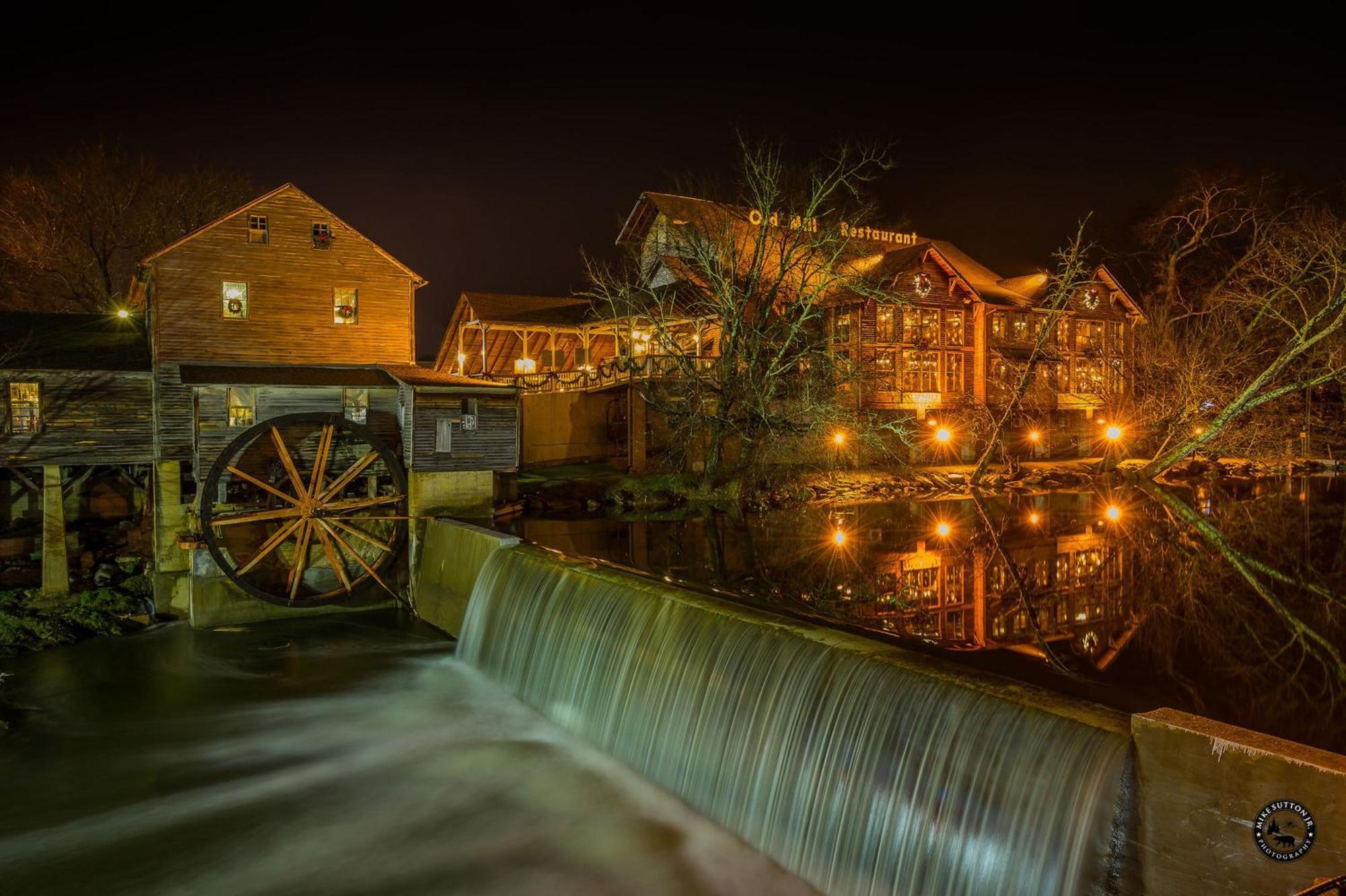 Peaceful In The Pines By Distinctive Getaways Villa Pigeon Forge Buitenkant foto